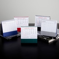 Calendário de Mesa 2026 Personalizado