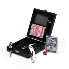 Kit Vinho com Jogo de Baralho Personalizado